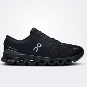 On Running Cloud X sneakers Size 9